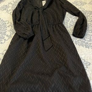 Adorable XS Anne Taylor factory dress.